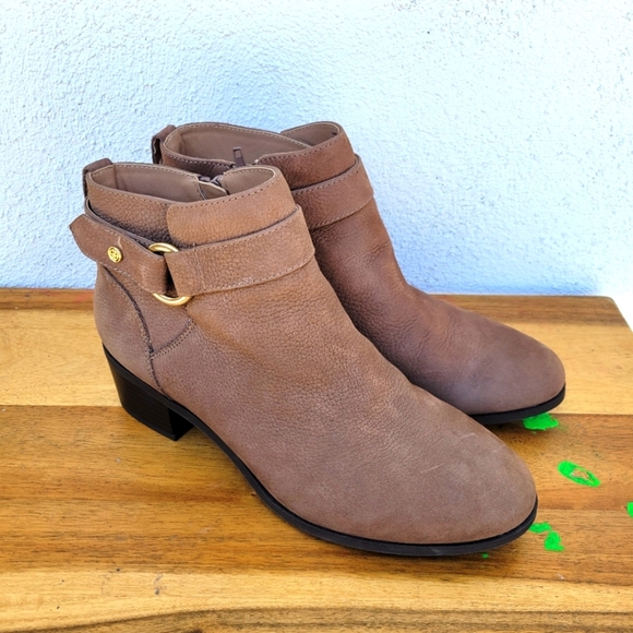New Giani Bernini Memory Foam Putneyy Taupe Ankle boots Women's Size 7.5 - Picture 10 of 16
